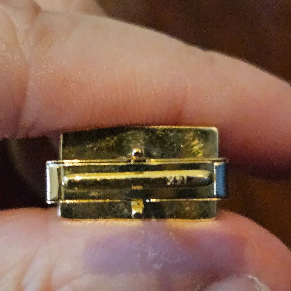 RARE DESIGNER VINTAGE GUMPS GREEN JADE JADEITE LAPIS LAZULI 14K GOLD CUFFLINKS